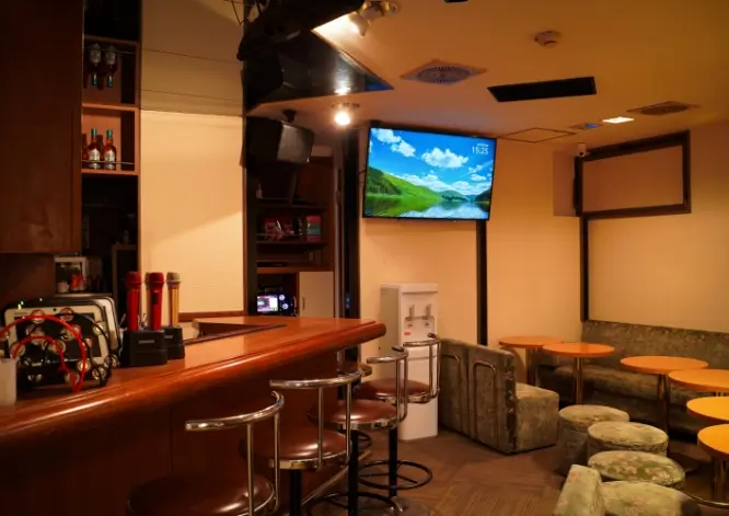 スナックつむぎ